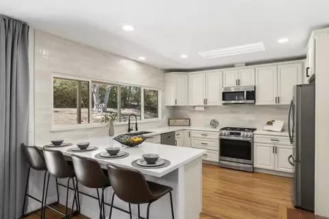 Kitchen - 3860 Rogers Rd, Spring Valley, CA 91977 photo 2 of 8
