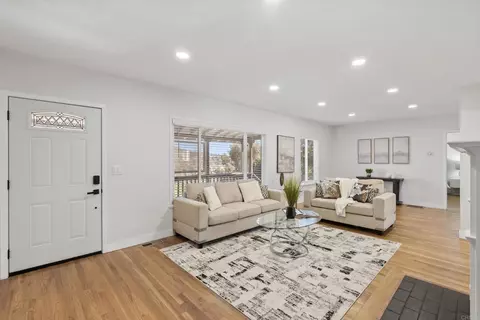 Living - 3860 Rogers Rd, Spring Valley, CA 91977 photo 1 of 4