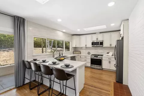 Kitchen - 3860 Rogers Rd, Spring Valley, CA 91977 photo 1 of 8