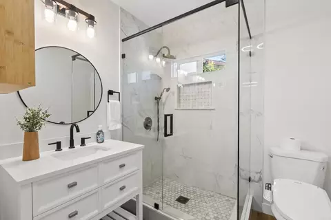 Bath - 3860 Rogers Rd, Spring Valley, CA 91977 photo 1 of 4