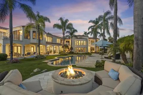 6479 Calle Del Alcazar, Rancho Santa Fe, CA 92067