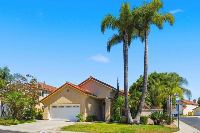 1701 Crystal Ridge Way, Vista, CA 92081