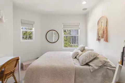 Bedroom - 572 Beach St, Encinitas, CA 92024 photo 2 of 4