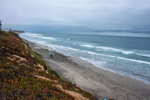 View/Area - 6933 Catamaran Dr, Carlsbad, CA 92011 photo 7 of 7