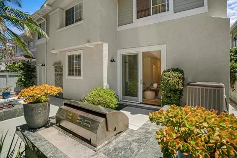 Exterior - 6933 Catamaran Dr, Carlsbad, CA 92011 photo 3 of 8