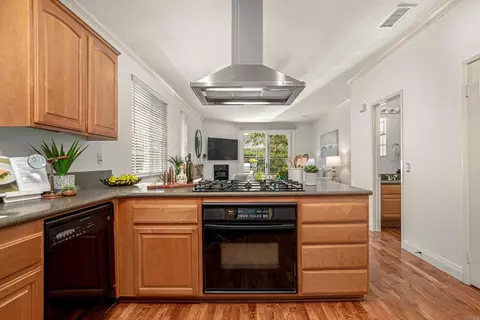 Kitchen - 6933 Catamaran Dr, Carlsbad, CA 92011 photo 2 of 3