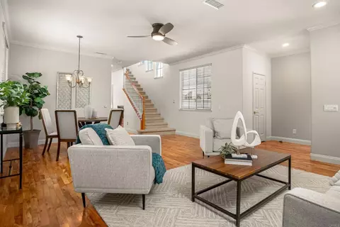 Living - 6933 Catamaran Dr, Carlsbad, CA 92011 photo 2 of 4
