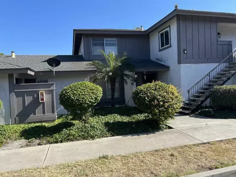 3425 Seabreeze Walk, Oceanside, CA 92056