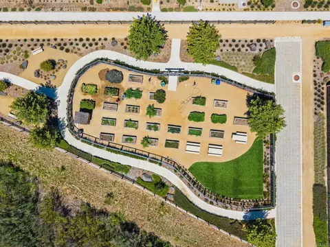View/Area - 35335 Ponderosa Pl, Fallbrook, CA 92028 photo 9 of 9