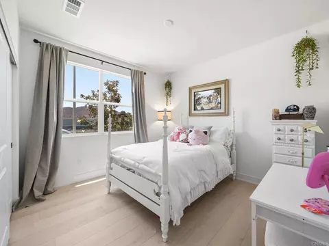 Bedroom - 35335 Ponderosa Pl, Fallbrook, CA 92028 photo 7 of 8