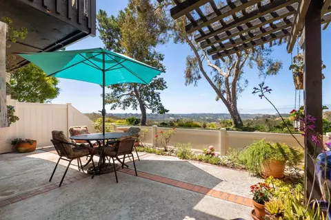 Exterior - 136 S Jayton Ln, Encinitas, CA 92024 photo 7 of 10