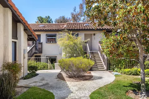 Exterior - 136 S Jayton Ln, Encinitas, CA 92024 photo 1 of 10