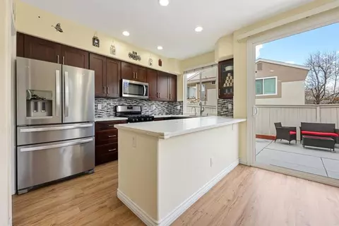 11869 Spruce Run Dr, San Diego, CA 92131