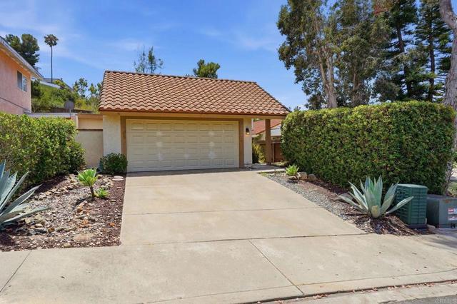 2839 Cazadero Dr, Carlsbad, CA 92009