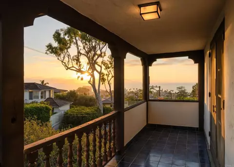Exterior - 1406 La Jolla Knl, La Jolla, CA 92037 photo 5 of 17