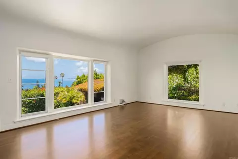 Living - 1406 La Jolla Knl, La Jolla, CA 92037 photo 5 of 11