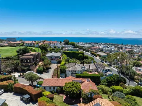 View/Area - 1406 La Jolla Knl, La Jolla, CA 92037 photo 6 of 7