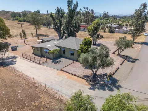 1077 Montecito Way, Ramona, CA 92065