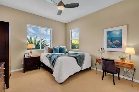 Bedroom - 2855 Windstone Gln, Escondido, CA 92027 photo 4 of 5