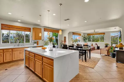 Kitchen - 2855 Windstone Gln, Escondido, CA 92027 photo 1 of 5