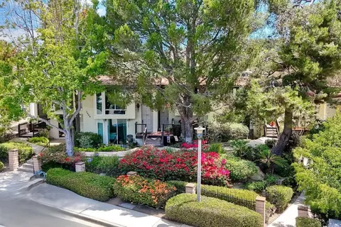 2400 Altisma Way # B, Carlsbad, CA 92009