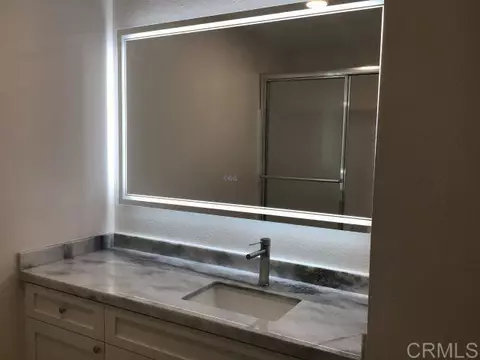 Bath - 125 Candice Pl, Vista, CA 92083 photo 3 of 6