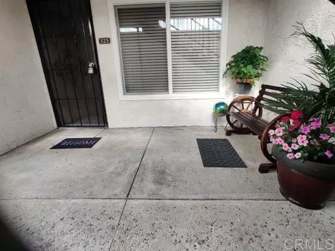 Exterior - 125 Candice Pl, Vista, CA 92083 photo 7 of 18