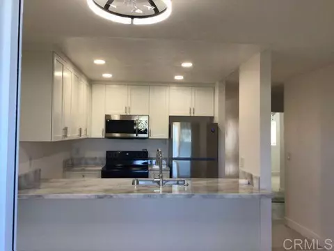 Kitchen - 125 Candice Pl, Vista, CA 92083 photo 3 of 4
