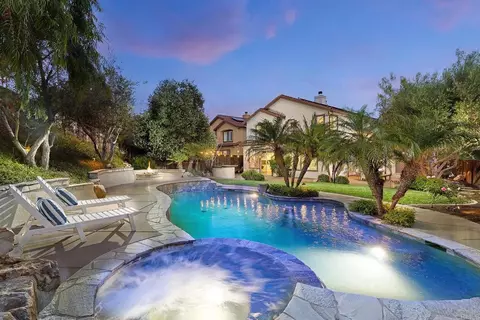 2360 Avenida Helecho, Carlsbad, CA 92009