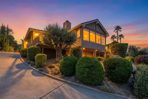 Exterior - 15326 Moonglow Dr, Ramona, CA 92065 photo 2 of 16