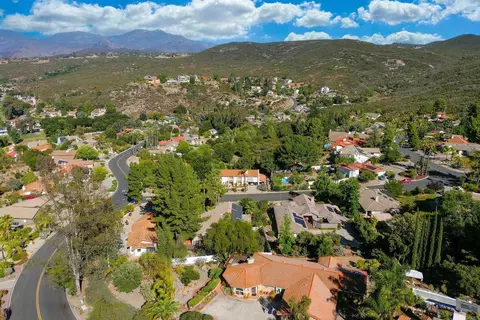 View/Area - 15326 Moonglow Dr, Ramona, CA 92065 photo 8 of 8