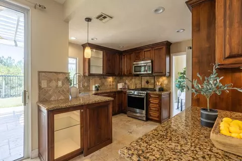 Kitchen - 1575 Corte Daniel, Oceanside, CA 92056 photo 3 of 3