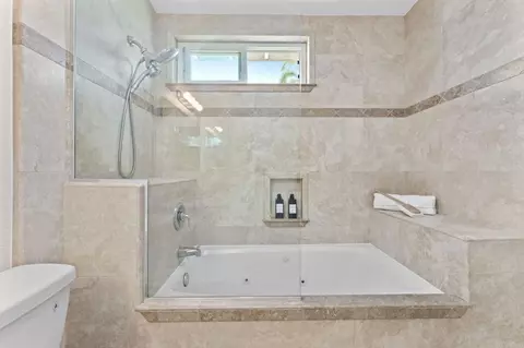 939 Chablis Ln, Vista, CA 92083 photo 32