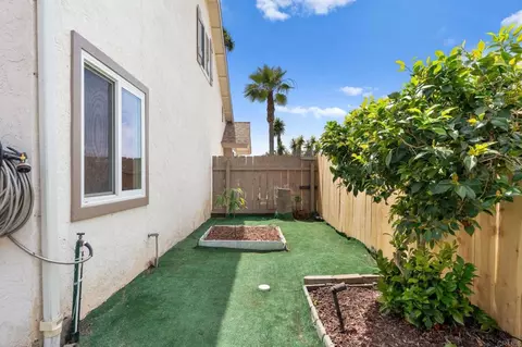 939 Chablis Ln, Vista, CA 92083 photo 50