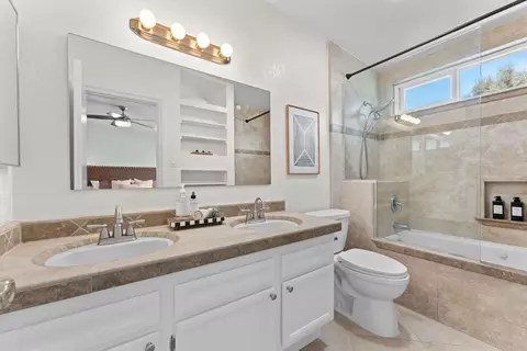 939 Chablis Ln, Vista, CA 92083 photo 31