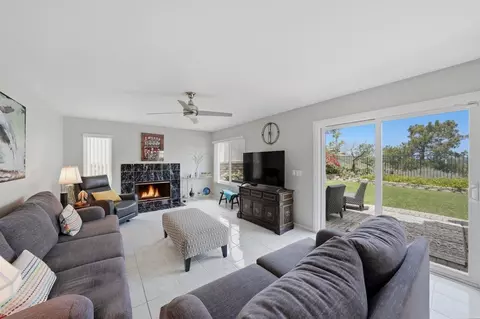 Living - 3720 Southridge Way, Oceanside, CA 92056 photo 4 of 5