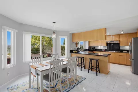 Dining - 3720 Southridge Way, Oceanside, CA 92056 photo 3 of 4