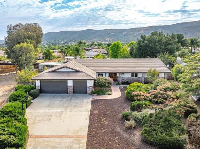 23803 Glenn Ellen Ct, Ramona, CA 92065