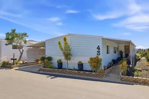 1195 La Moree Rd #43, San Marcos, CA 92078