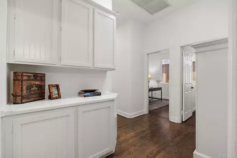 Entry Way - 1034 Alexandra Ln, Encinitas, CA 92024 photo 2 of 2