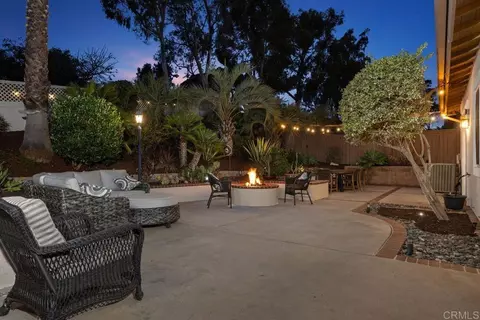 Exterior - 1034 Alexandra Ln, Encinitas, CA 92024 photo 6 of 14