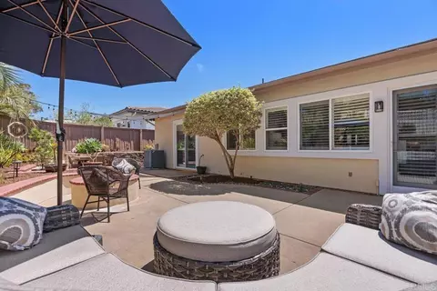 Exterior - 1034 Alexandra Ln, Encinitas, CA 92024 photo 13 of 14