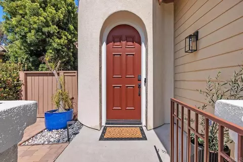 Entry Way - 1034 Alexandra Ln, Encinitas, CA 92024 photo 1 of 2
