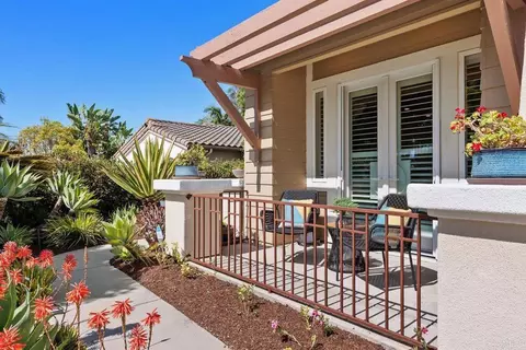 Exterior - 1034 Alexandra Ln, Encinitas, CA 92024 photo 5 of 14