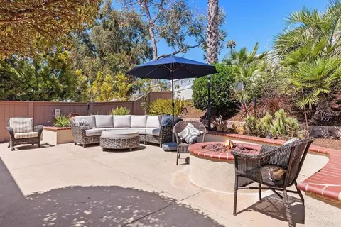 Exterior - 1034 Alexandra Ln, Encinitas, CA 92024 photo 10 of 14