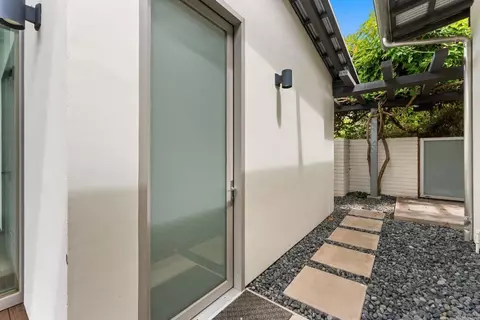 Exterior - 1866 Sheridan Rd, Encinitas, CA 92024 photo 6 of 16