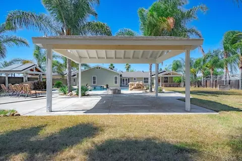 Exterior - 1325 Keyser Rd, Ramona, CA 92065 photo 3 of 11