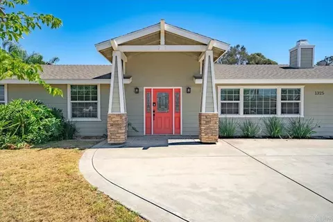 Exterior - 1325 Keyser Rd, Ramona, CA 92065 photo 9 of 11