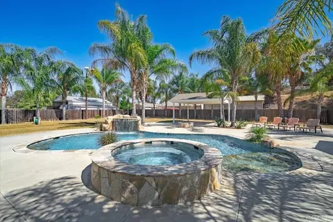 Exterior - 1325 Keyser Rd, Ramona, CA 92065 photo 8 of 11