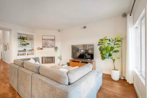 Living - 3814 Sienna St, Oceanside, CA 92056 photo 5 of 6